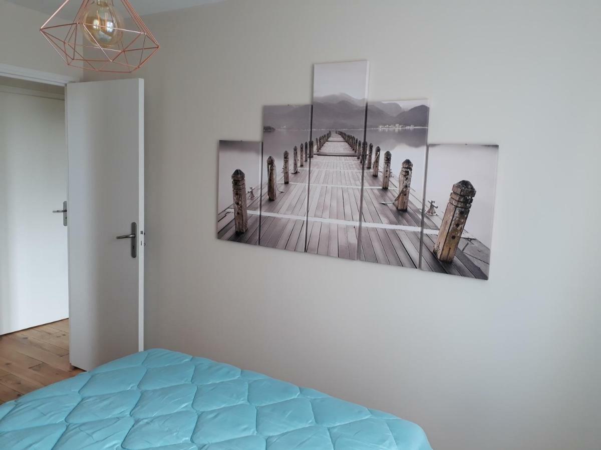 Gite " Le Vieux Noyer" Liesville-sur-Douve エクステリア 写真